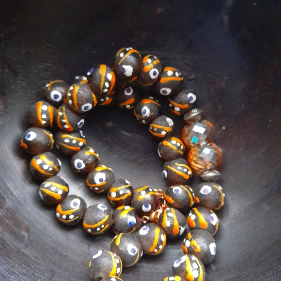 Price Drop!Handmade glass beaded choker necklace hand designed - Picture 3 of 8